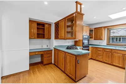 1345 Berkeley Avenue, Saint Paul, MN 55105 - Photo 7