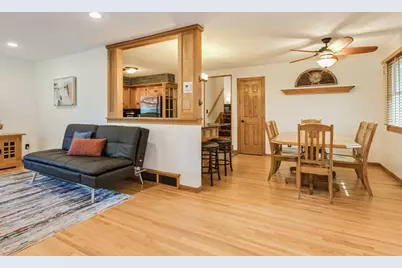 3653 Roosevelt Street NE, Saint Anthony, MN 55418 - Photo 9