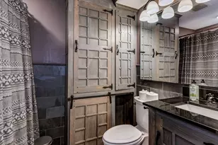 3653 Roosevelt St NE, Saint Anthony, MN 55418 - Photo 27