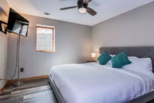 3653 Roosevelt St NE, Saint Anthony, MN 55418 - Photo 17