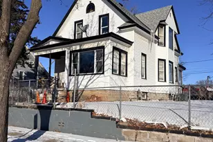 971 Aurora Ave, Saint Paul, MN 55104 - Photo 1