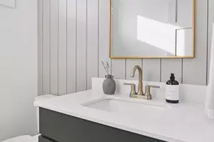 9575 Eagle Ridge Rd, Chanhassen, MN 55317 - Photo 15