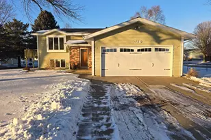 3720 Cedar Creek Ct, Fairmont, MN 56031 - Photo 1