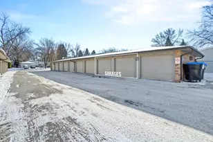 1526 16 1/2 Street S, Fargo,  58103 - Photo 33