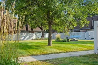 1526 16 1/2 Street S, Fargo,  58103 - Photo 37