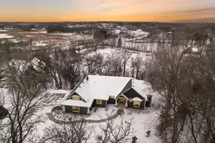 23400 Woodland Ridge Dr, Lakeville, MN 55044 - Photo 77