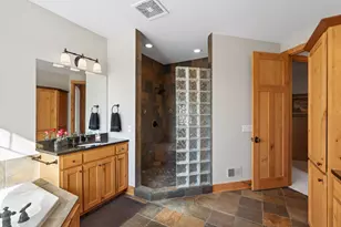 23400 Woodland Ridge Dr, Lakeville, MN 55044 - Photo 31