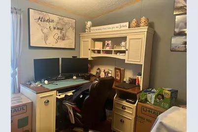 2004 Round Table Road, North Mankato, MN 56003 - Photo 5