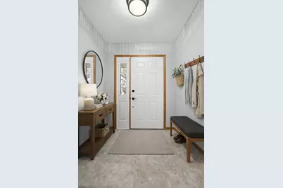 1202 41st Avenue N, Fargo, ND 58102 - Photo 5