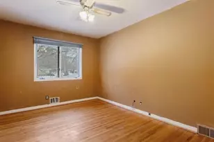 6018 Halifax Pl, Brooklyn Center, MN 55429 - Photo 5