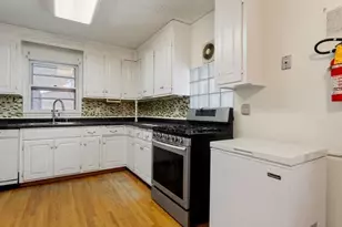 6018 Halifax Pl, Brooklyn Center, MN 55429 - Photo 11