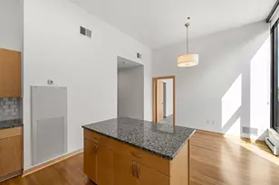 1240 S 2nd St, Minneapolis, MN 55415 - Photo 11