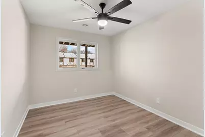 2446 County Road D W, Roseville, MN 55112 - Photo 31