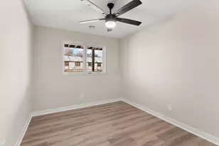 2446 County Rd D West, Roseville, MN 55112 - Photo 31
