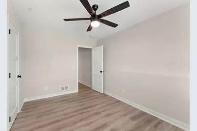 2446 County Road D W, Roseville, MN 55112 - Photo 29