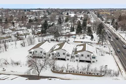 2446 County Road D W, Roseville, MN 55112 - Photo 33