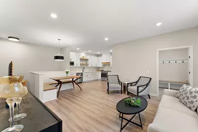 2446 County Road D W, Roseville, MN 55112 - Photo 3