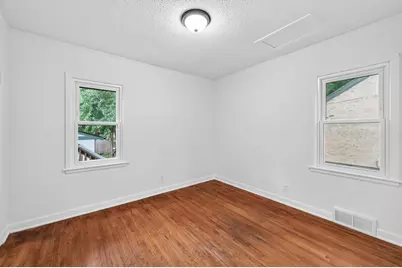 1732 Maryland Avenue E, Saint Paul, MN 55106 - Photo 9