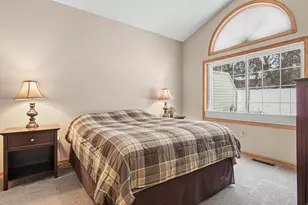 4405 Bay Ln, White Bear Lake, MN 55110 - Photo 9