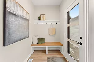 2450 County Rd D West, Roseville, MN 55112 - Photo 27