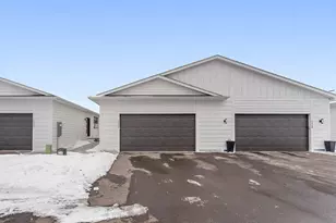 2450 County Rd D West, Roseville, MN 55112 - Photo 41