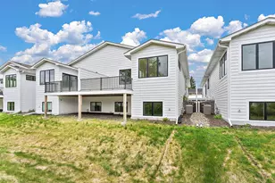2450 County Rd D West, Roseville, MN 55112 - Photo 47