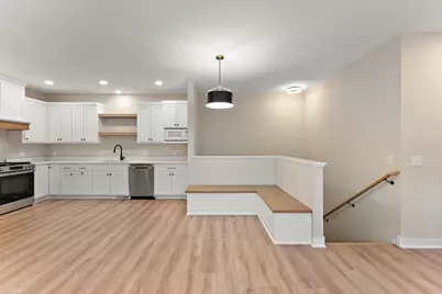 2452 County Road D W, Roseville, MN 55112 - Photo 5