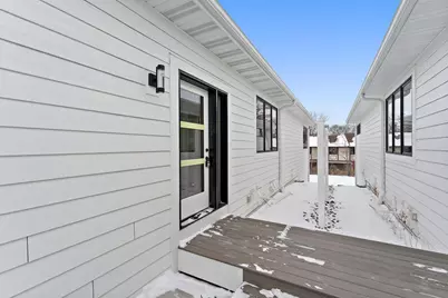 2452 County Road D W, Roseville, MN 55112 - Photo 29