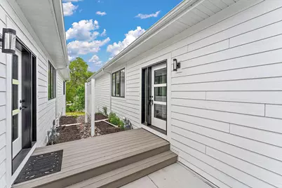 2452 County Road D W, Roseville, MN 55112 - Photo 31