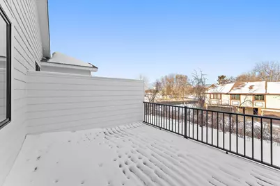 2452 County Road D W, Roseville, MN 55112 - Photo 11