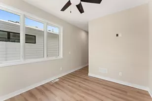 2452 County Rd D West, Roseville, MN 55112 - Photo 25