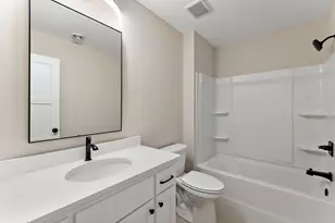 2452 County Rd D West, Roseville, MN 55112 - Photo 23