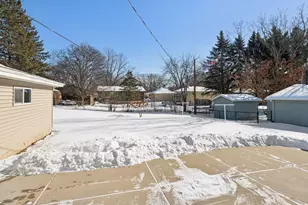 10817 Xerxes Ave S, Bloomington, MN 55431 - Photo 27