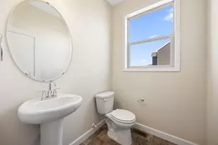 17965 Hidden Creek Trl, Lakeville, MN 55044 - Photo 15