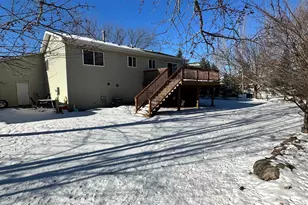 5462 Kalenda Dr NE, Albertville, MN 55301 - Photo 3