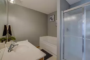 15444 Foster Dr N, Hugo, MN 55038 - Photo 17