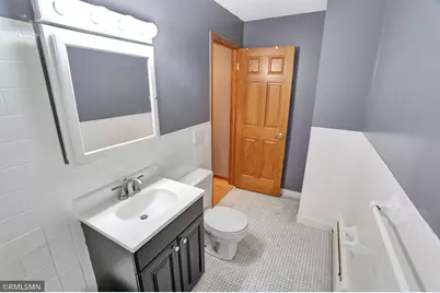 2446 Aldrich Avenue S #108, Minneapolis, MN 55405 - Photo 9