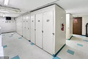 2446 Aldrich Ave S, Minneapolis, MN 55405 - Photo 9