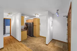 2446 Aldrich Ave S, Minneapolis, MN 55405 - Photo 3