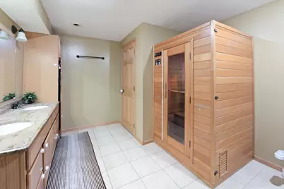 9046 Edinburgh Lane, Woodbury, MN 55125 - Photo 7