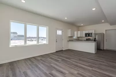 3122 Noble Drive, Mankato, MN 56001 - Photo 5