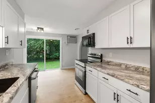 8241 Eastwood Rd, Saint Paul, MN 55112 - Photo 9
