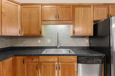 270 4th Street E #203, Saint Paul, MN 55101 - Photo 9