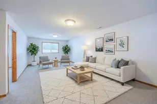 10751 Knollwood Ln, Woodbury, MN 55129 - Photo 21