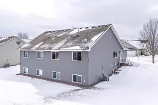 10751 Knollwood Ln, Woodbury, MN 55129 - Photo 5