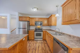 10751 Knollwood Ln, Woodbury, MN 55129 - Photo 13