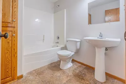 10751 Knollwood Lane, Woodbury, MN 55129 - Photo 23