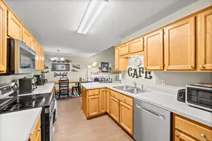 308 Creekside Dr, Buffalo, MN 55313 - Photo 5