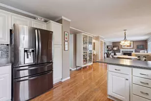 6081 N Ridge Dr, Savage, MN 55378 - Photo 15