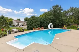 6081 N Ridge Dr, Savage, MN 55378 - Photo 1